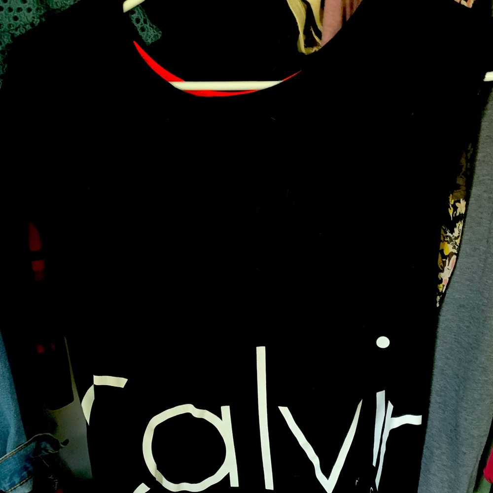 Calvin Klein t shirt